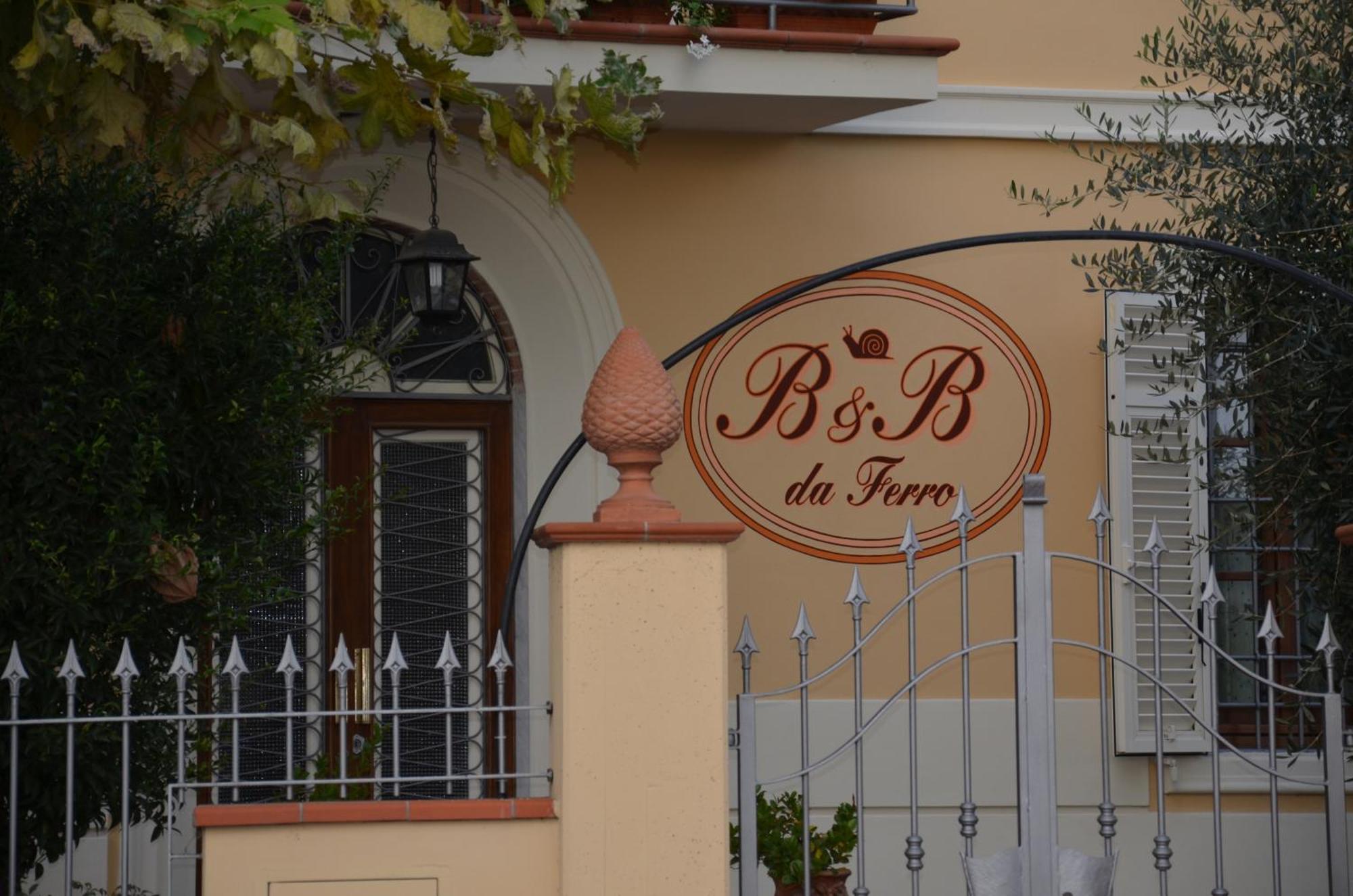 B & B Da Ferro Massarosa Ngoại thất bức ảnh