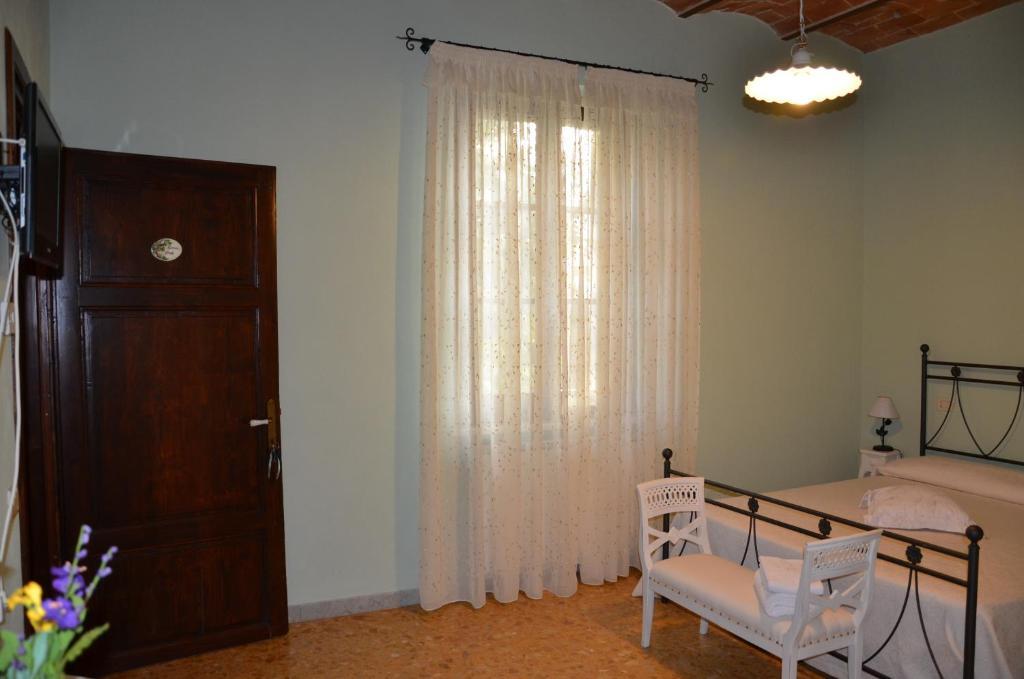 B & B Da Ferro Massarosa Phòng bức ảnh